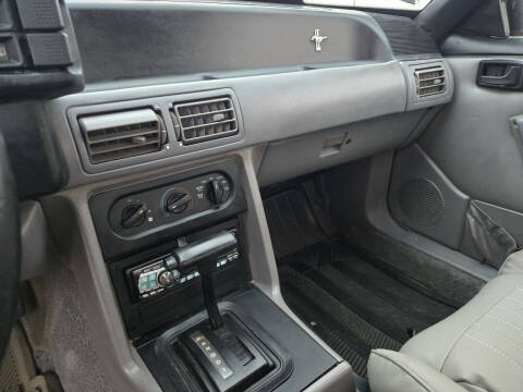 1993 Ford Mustang LX 5.0