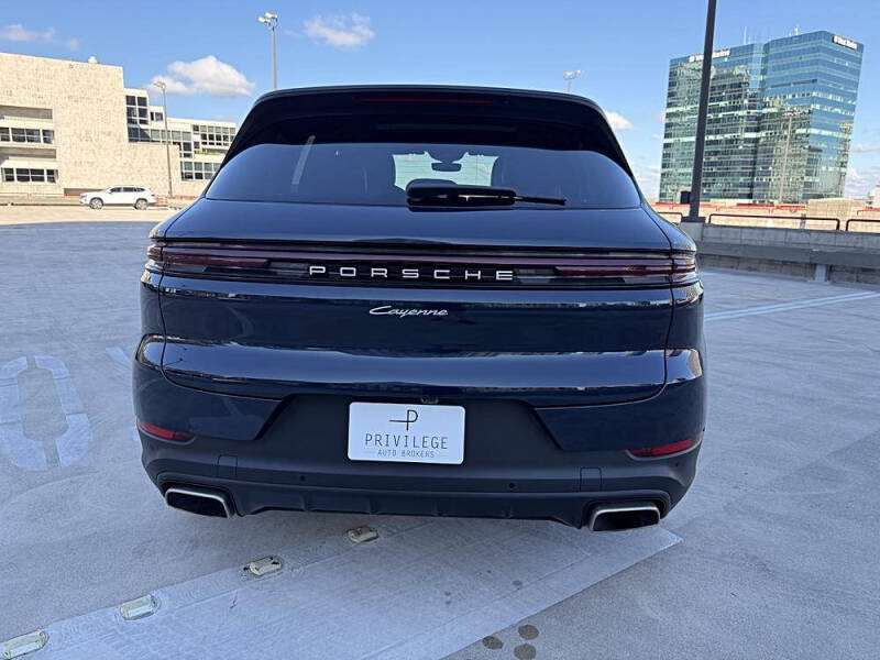 2024 Porsche Cayenne