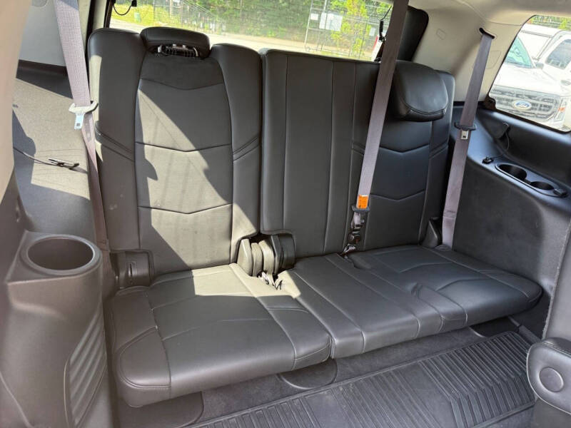 2015 Cadillac Escalade Luxury