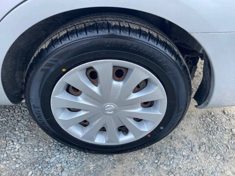 2018 Nissan Versa SV