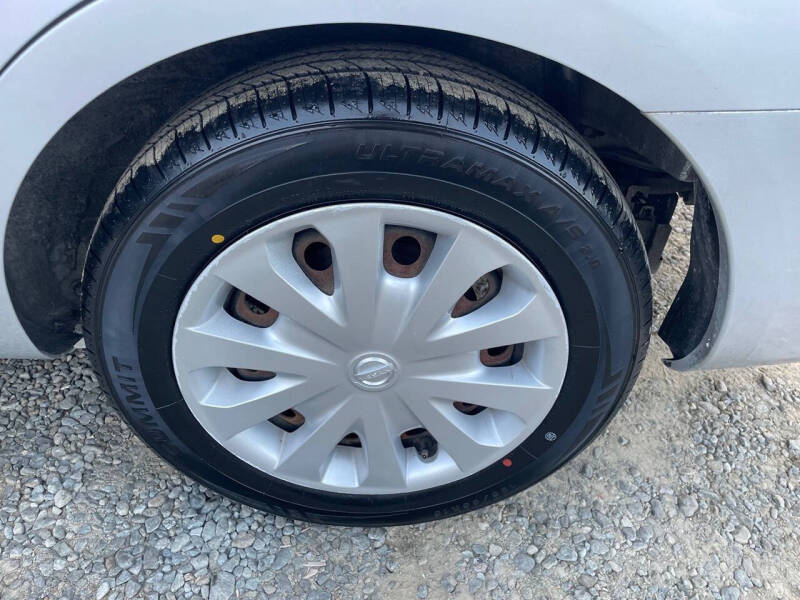 2018 Nissan Versa SV