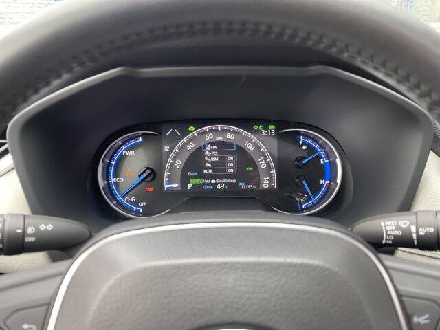 2024 Toyota RAV4 Hybrid XLE Premium