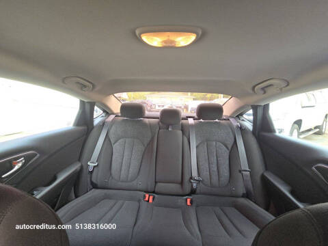 2017 Chrysler 200 LX