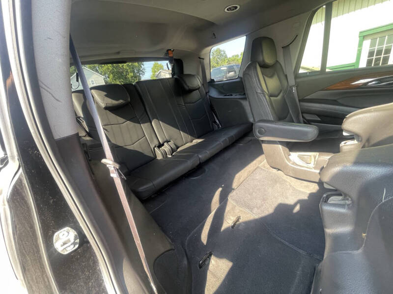 2015 Cadillac Escalade Luxury