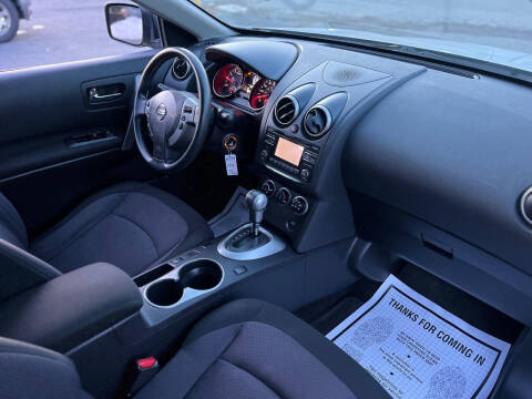 2013 Nissan Rogue SV