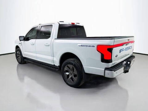 2023 Ford F-150 Lightning Lariat