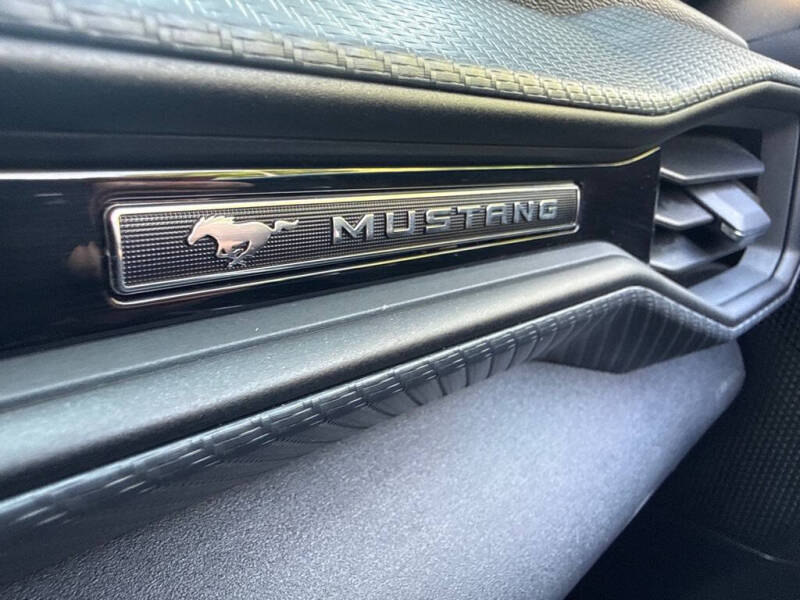 2024 Ford Mustang EcoBoost