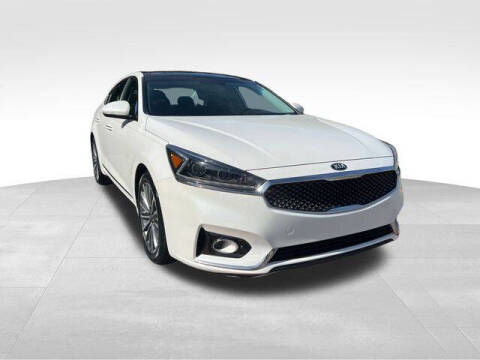 2017 Kia Cadenza Premium