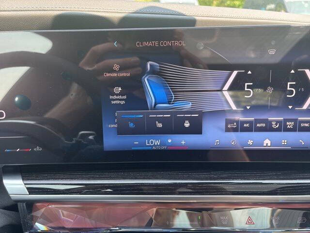 2025 BMW 7 Series 740i xDrive