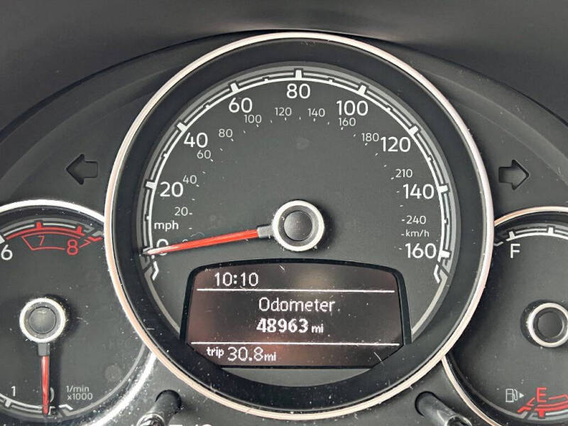 2019 Volkswagen Beetle Convertible