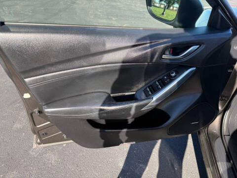 2016 Mazda MAZDA6 i Touring