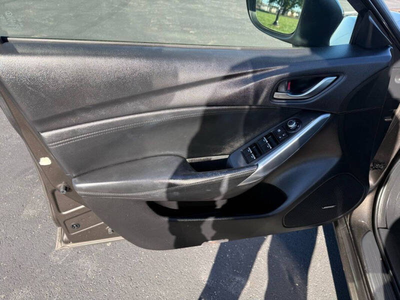 2016 Mazda MAZDA6 i Touring