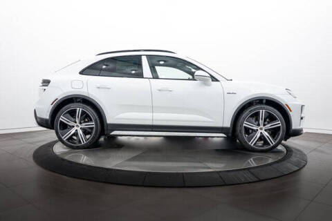 2025 Porsche Macan Turbo Electric