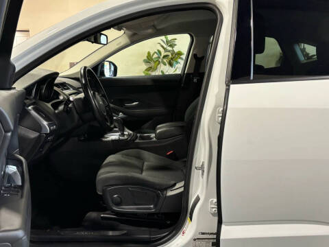 2019 Jaguar E-PACE P250