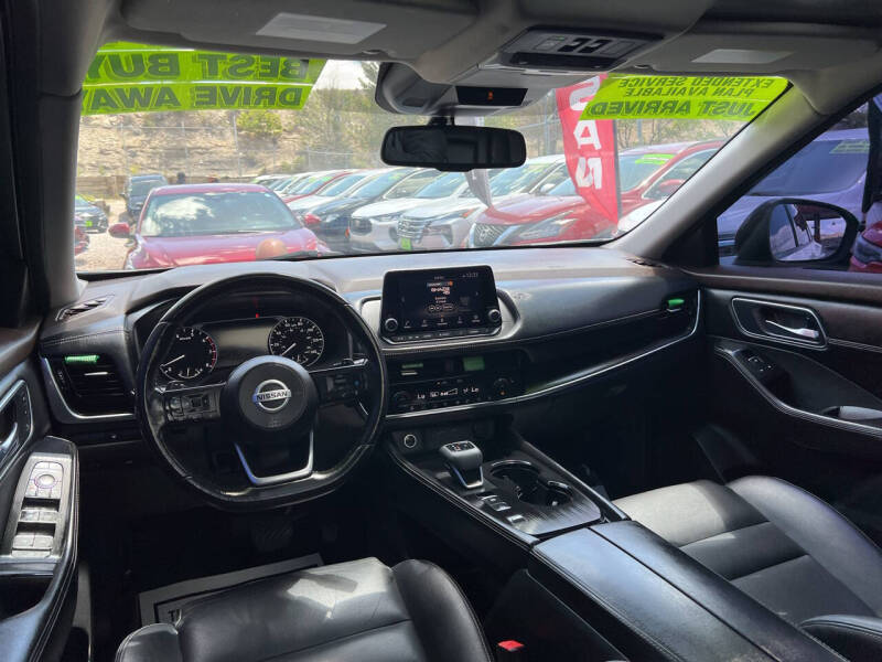 2021 Nissan Rogue SL