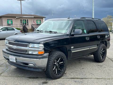 2005 Chevrolet Tahoe for sale at Deruelle's Auto Sales in Shingle Springs CA