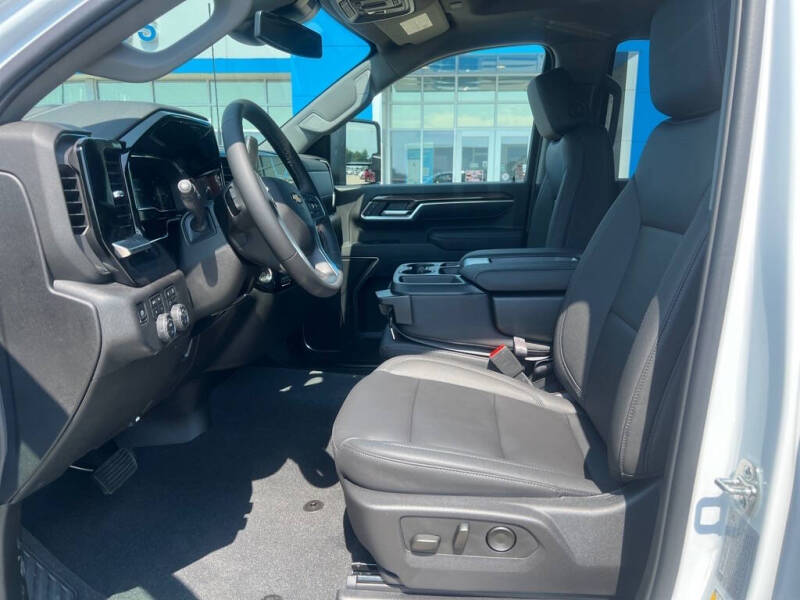 2025 Chevrolet Silverado 3500HD