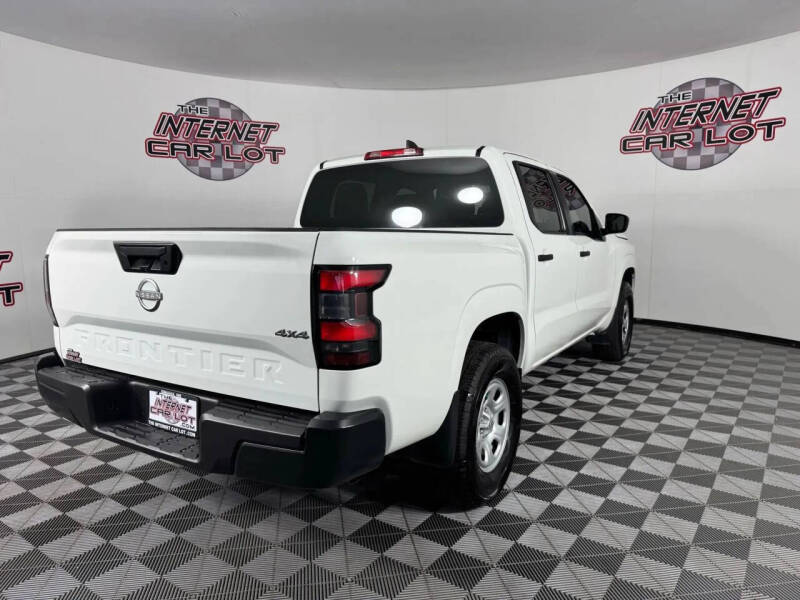 2024 Nissan Frontier