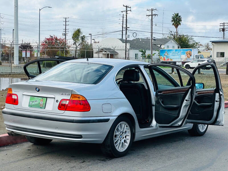 2000 BMW 3 Series 328i