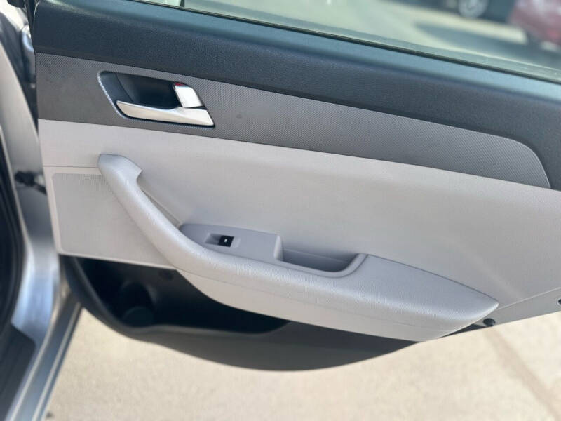 2017 Hyundai Sonata SE