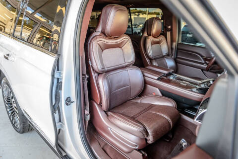 2019 Lincoln Navigator Black Label