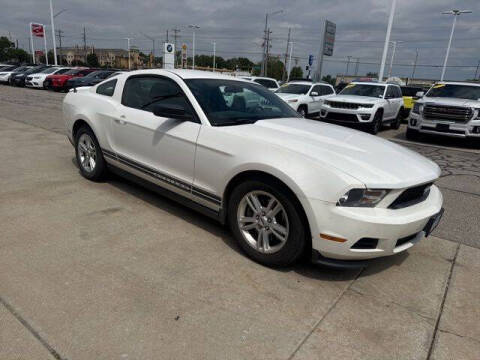 2012 Ford Mustang V6
