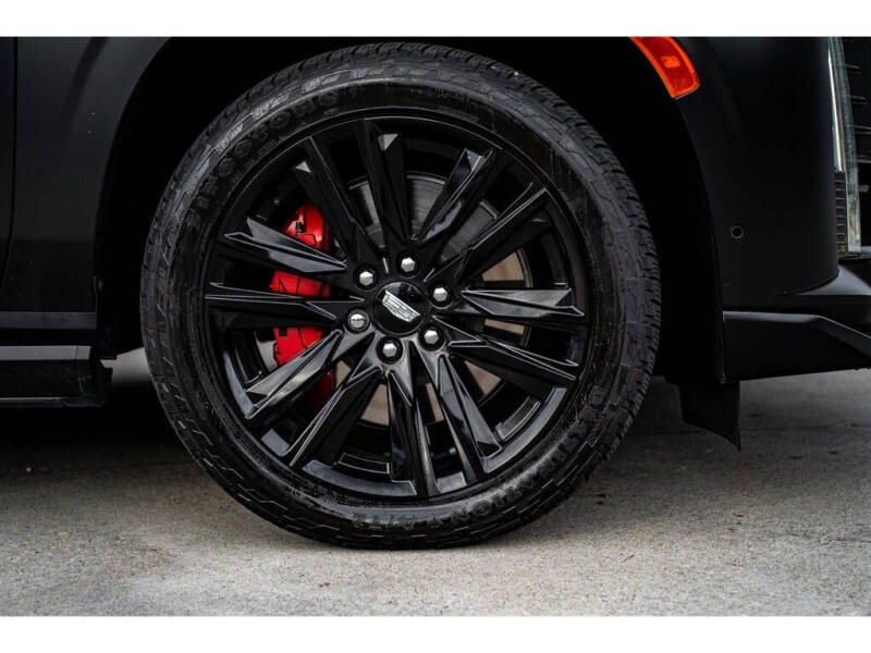 2023 Cadillac Escalade-V