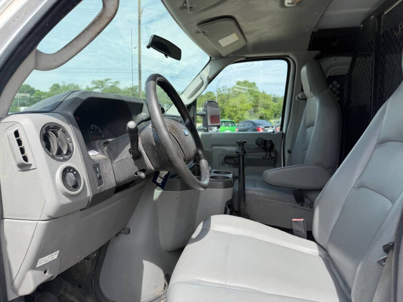 2014 Ford E-Series