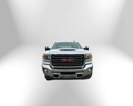 2018 GMC Sierra 2500HD for sale at R&R Car Company in Mount Clemens MI