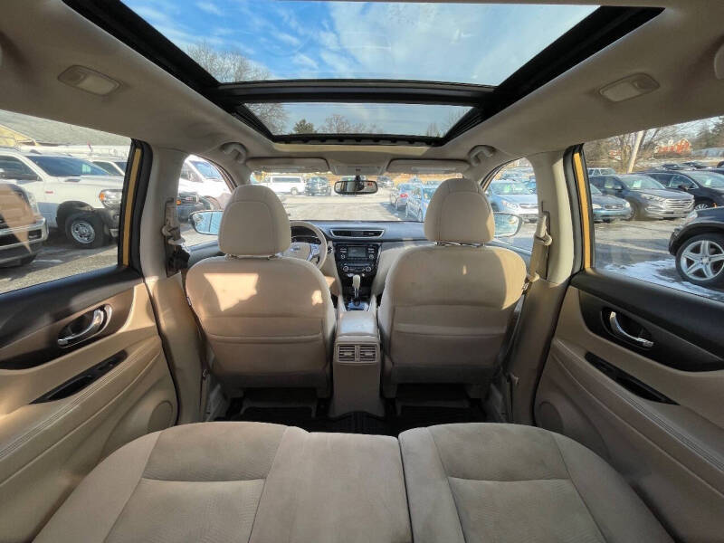 2015 Nissan Rogue SV