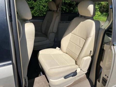 2009 Volkswagen Routan