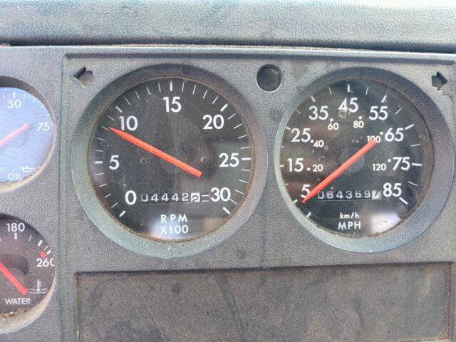 2000 Freightliner FL70