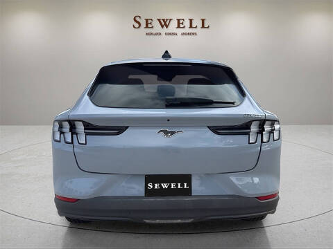 2025 Ford Mustang Mach-E Select