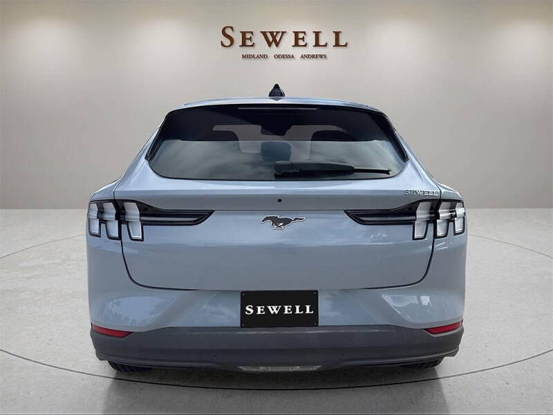 2025 Ford Mustang Mach-E Select