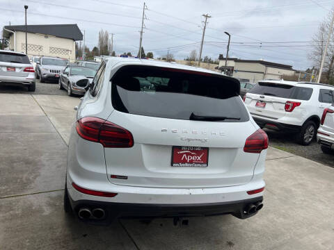 2015 Porsche Cayenne S