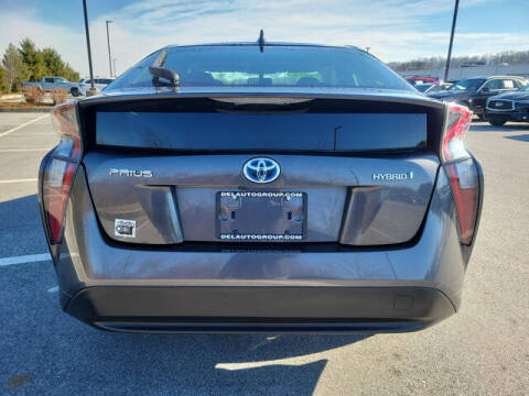 2016 Toyota Prius Two