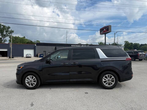 2022 Kia Carnival LX