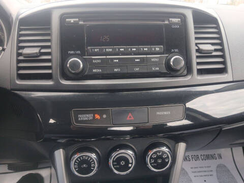 2016 Mitsubishi Lancer ES