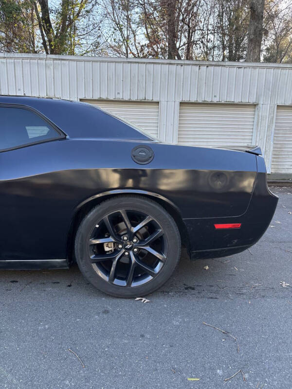 2012 Dodge Challenger SXT