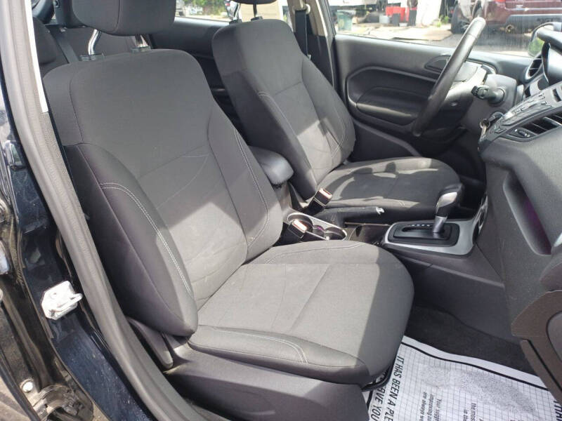 2016 Ford Fiesta SE