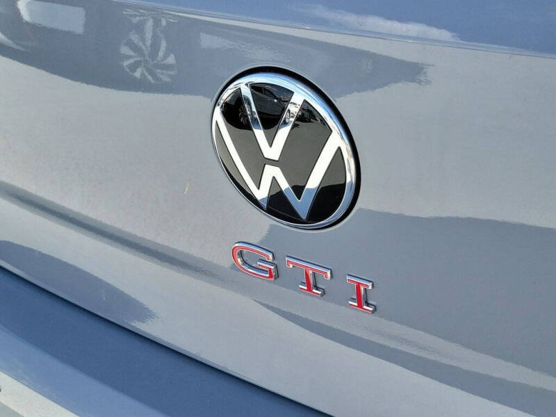2026 Volkswagen Golf GTI SE