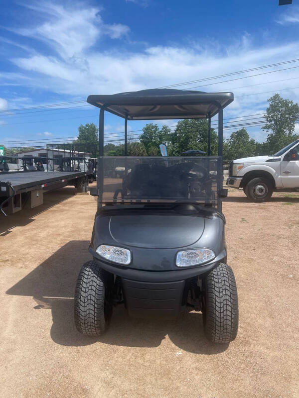2020 E-Z-GO RXV ELiTE