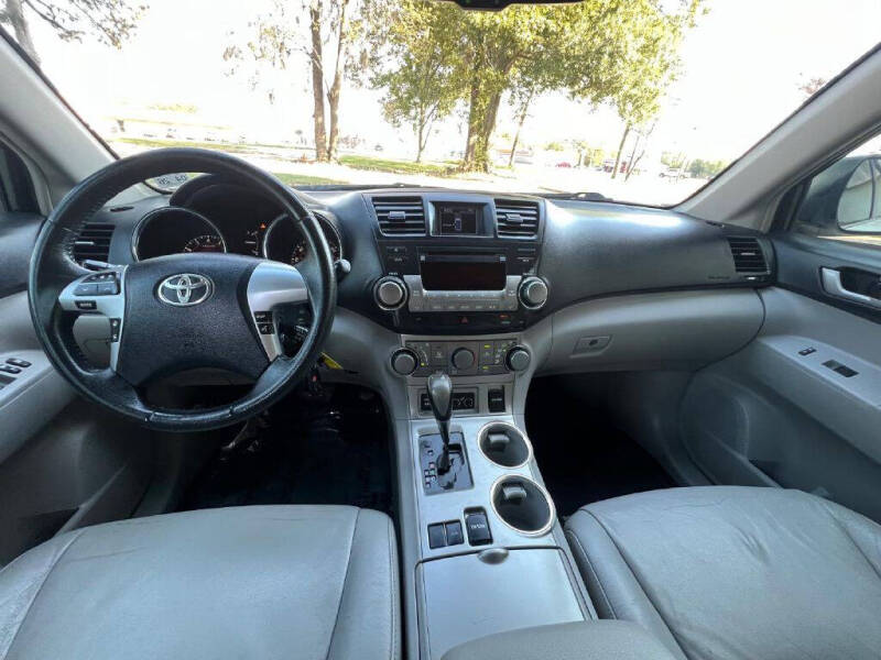 2012 Toyota Highlander