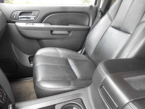 2012 Chevrolet Avalanche LT