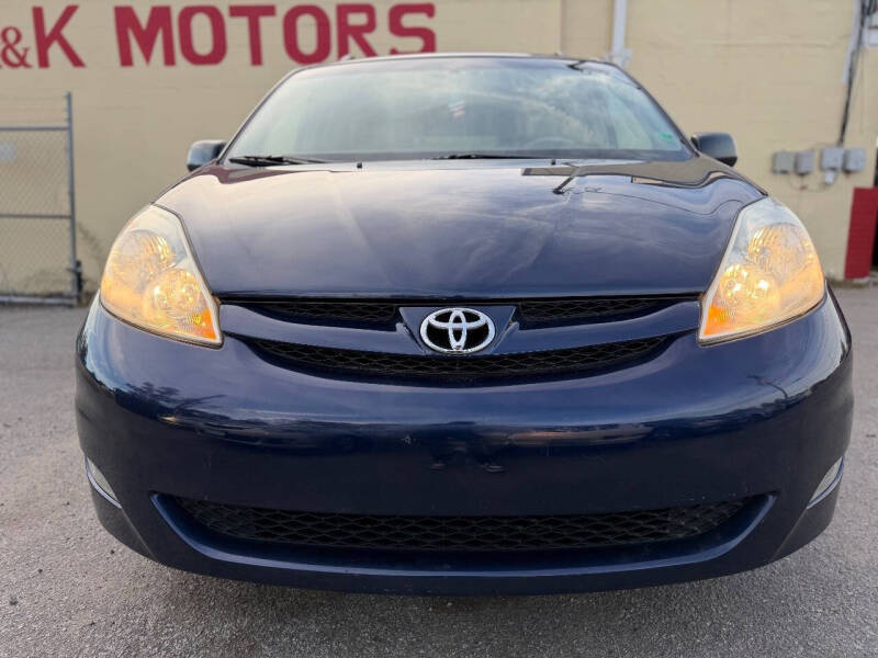 2006 Toyota Sienna XLE Limited 7 Passenger