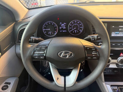 2019 Hyundai Elantra
