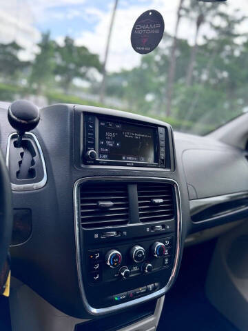 2013 Dodge Grand Caravan SE