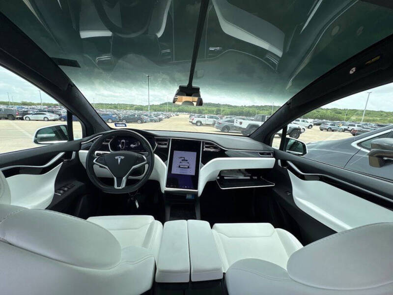 2018 Tesla Model X 75D