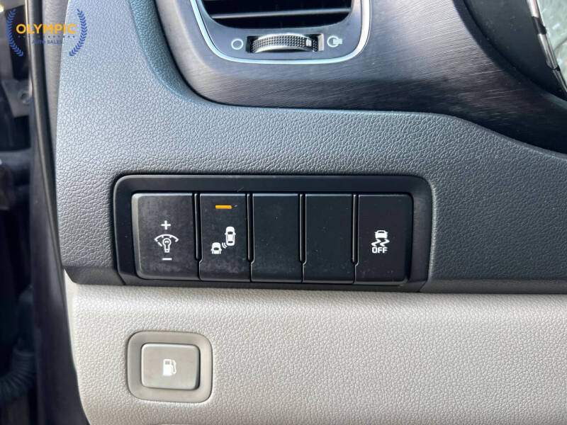 2021 Kia Sedona
