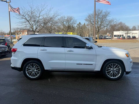 2017 Jeep Grand Cherokee Summit